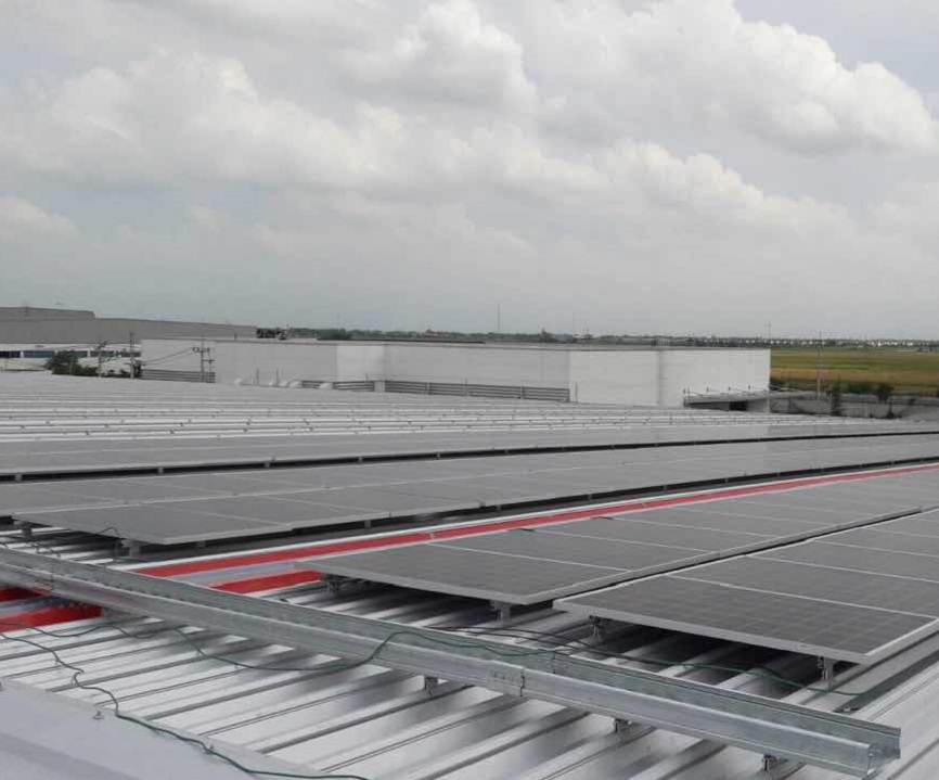 Blechdach-PV-Rack 2,8 MW